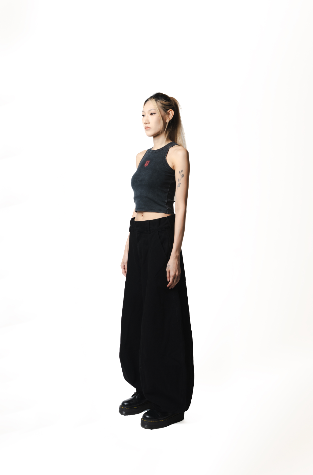 STANZA I LINE II - OUR SOUL BODY CON EMBLEM VEST (FADED BLACK)